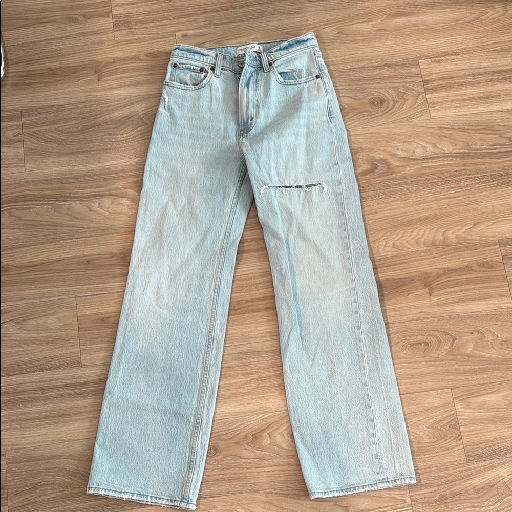 Abercrombie 90s High Rise Jeans